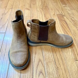 Keen Tan Leather Chelsea Boots